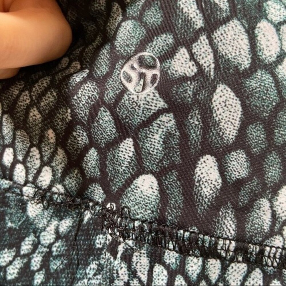 Strut This Stella Python Print Legging M - image 4